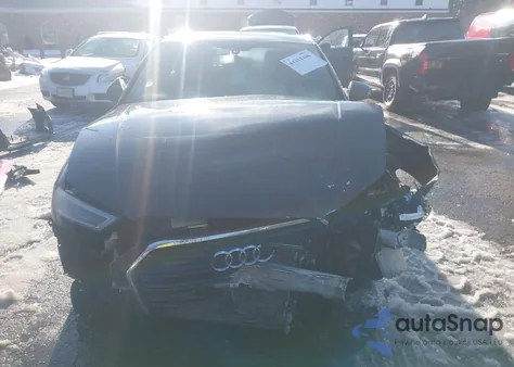 2017 Audi A3 2.0T Premium z USA, uszkodzony, nr VIN WAUJ8GFF3H1043851